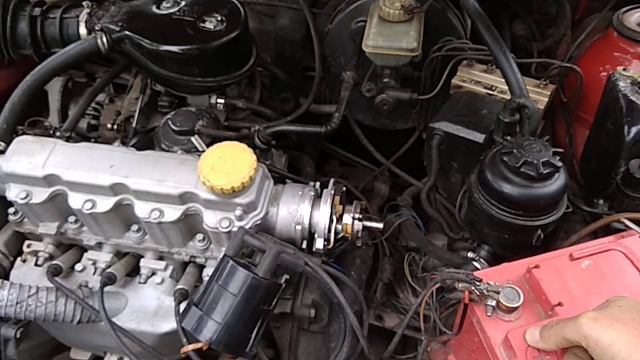 зажигание.как самому заменить бегунок распределения зажигания Опель вектра а 1.6 .1993год смотреть онлайн