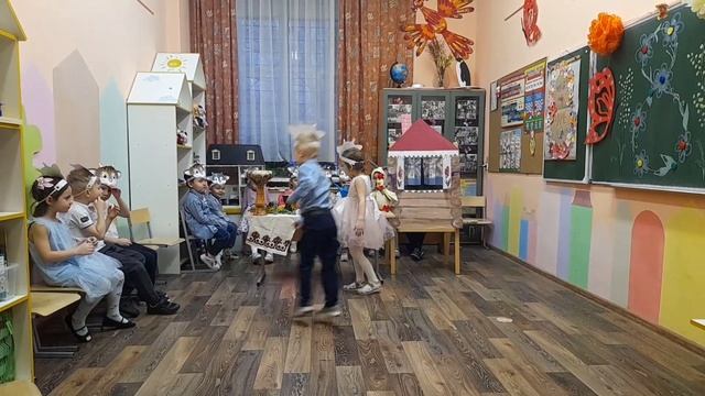 История о сером волке и козлятах. Подарок от детей группы "Узнавайка". Преподаватель Якобчук Н. А. смотреть онлайн