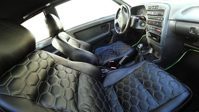 Самый правильный салон на ВАЗ. Полная перетяжка сидений. Салон максимально в КОЖУ и ДВОЙНУЮ СТРОЧКУ. смотреть онлайн