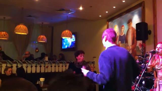 электрик и кладовщица смотреть онлайн