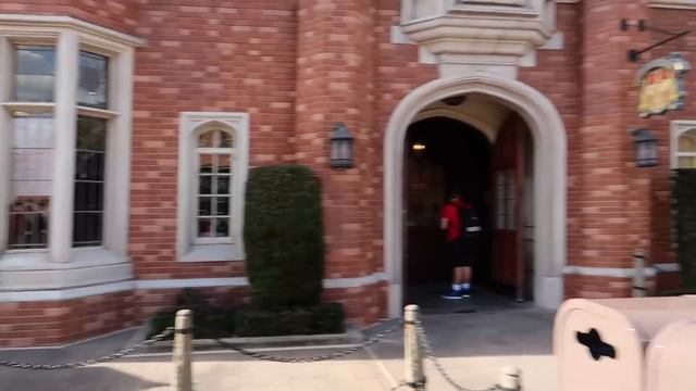 FIRST LOOK at Flower & Garden, New Mystery Buildings, Lunar New Year, Test Track & MORE at EPCOT! смотреть онлайн
