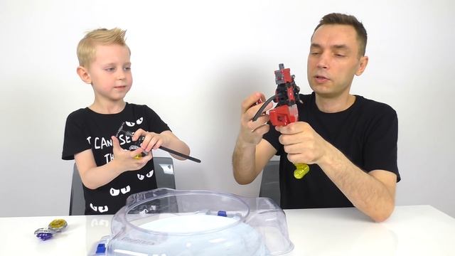 Beyblade Burst. Бейблэйд Горячий Метал против Бейблэйд Берст. Кто сильнее? Три Эпических битвы смотреть онлайн