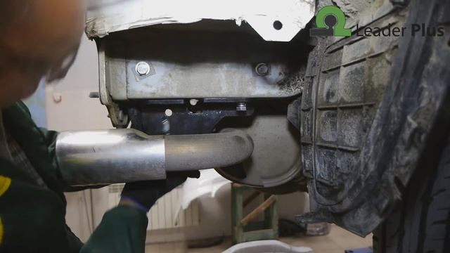 Установка фаркопа Leader M307-А. MAZDA CX-7 (внедорожник), номер кузова (EP), 2006 - 2012 г.в.. смотреть онлайн