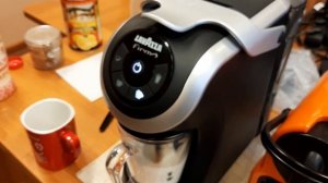 Lavazza Firma LF400 cappuccino