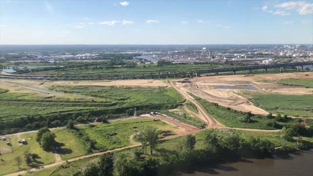 Flying - Landing into Philadelphia Airport (PHL) onboard American Airlines AA680 смотреть онлайн