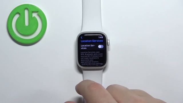 How to Turn On / Off Location on Apple Watch Series 8?
