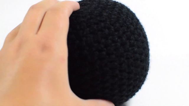 Crochet Pokémon Laying 