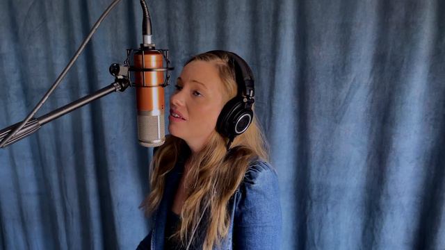 Ain't Nothing Like The Real Thing смотреть онлайн