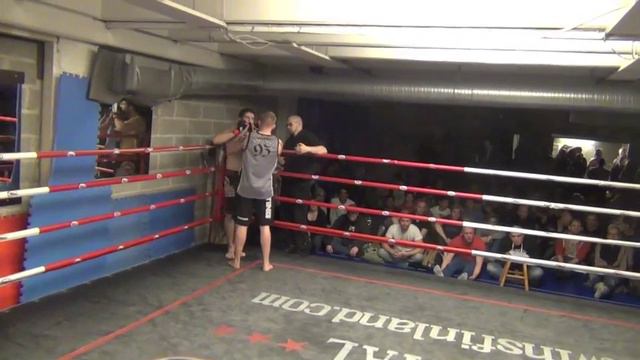 Basement Beatdown - Pikkujoulut: Mikko Pasanen vs. Toni Hyytinen смотреть онлайн