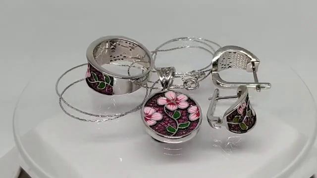 Яркий серебряный комплект с розовыми фианитами класса ААА и эмалью, LED освещение смотреть онлайн