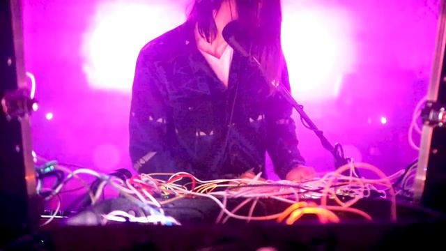 Let it Glow (Modular World Anniversary Show) смотреть онлайн