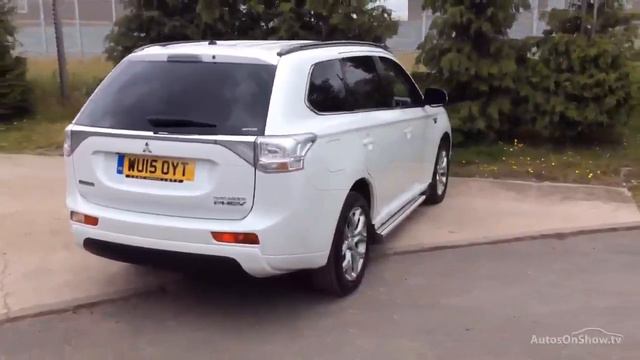 MITSUBISHI OUTLANDER PHEV GX 4HS WHITE 2015 смотреть онлайн