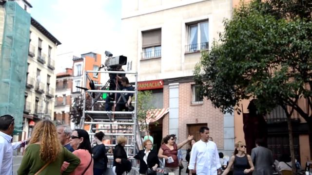 Основные достопримечательности Мадрида. Что посмотреть в первую очередь. Площадь Соль. Мадрид. смотреть онлайн