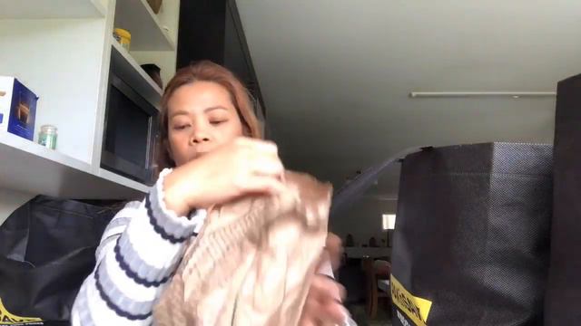 VLOGMAS DAY2 LETTUCE HUNTING +GROCERY HAUL смотреть онлайн