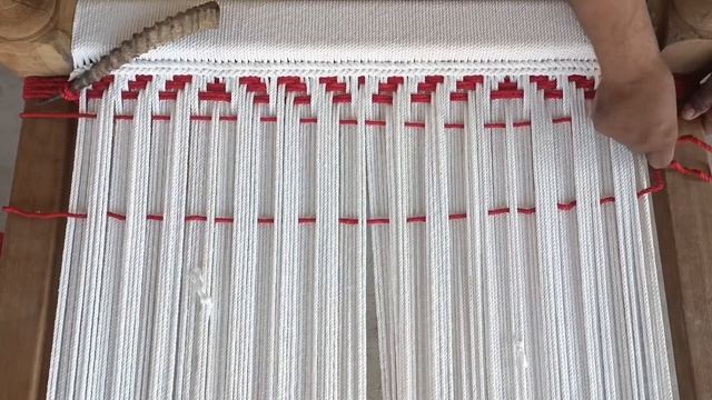 चारपाई की बुनाई || Charpai Ki Bunai || Charpai Me Design Kaise Banaye || चारपाई भरने का तरीका सीखे смотреть онлайн