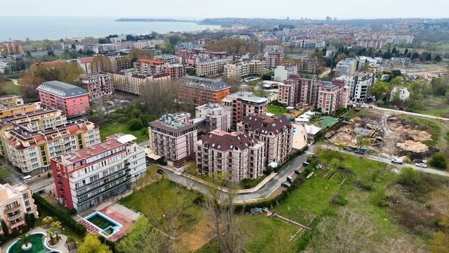 Окрестности Афродиты Гарденс-Парк-Розы и др.Аппартаментов,и немного пляжа и море... смотреть онлайн