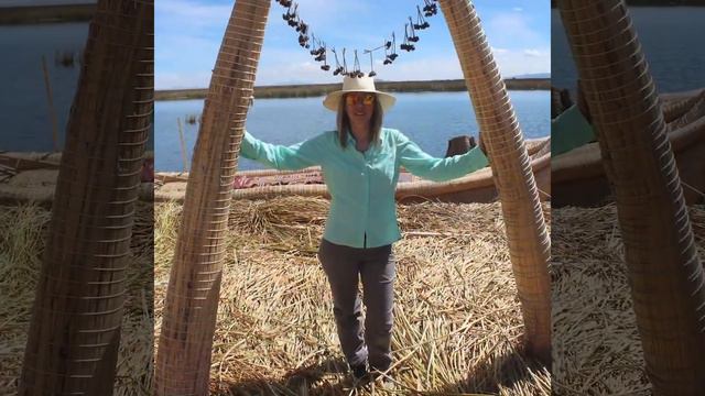 Lake Titicaca, straddling the border between Peru and Bolivia in the Andes Mountains, смотреть онлайн