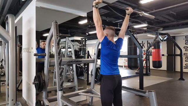 ЖИМ ШТАНГИ СТОЯ! Техника выполнения. смотреть онлайн