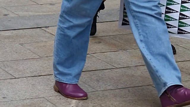 Почему так одеваются? Какие сумки носит Испания. #Испания.СтРиТсТаИл .2020 смотреть онлайн