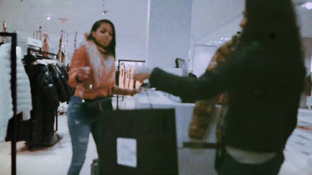 Liyah Bandz - ''Check" смотреть онлайн