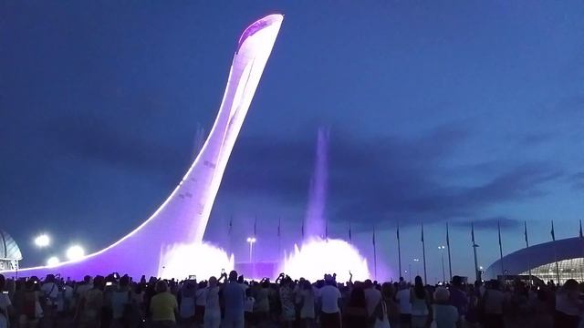 Поющие фонтаны, Сочи, Адлер, Олимпийская деревня 2017 смотреть онлайн