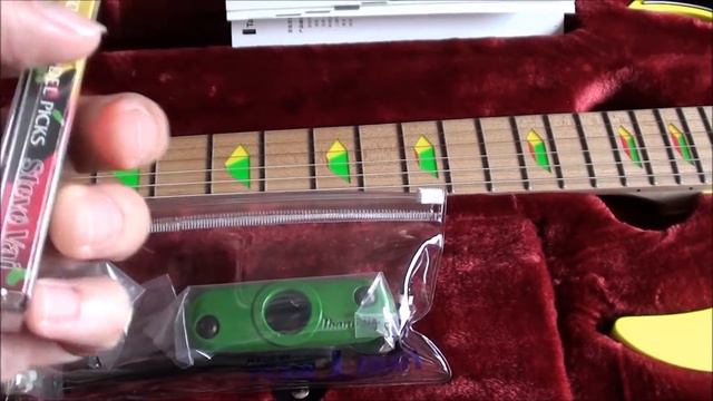 Ibanez JEM777DY 30th Anniversary Open Box смотреть онлайн