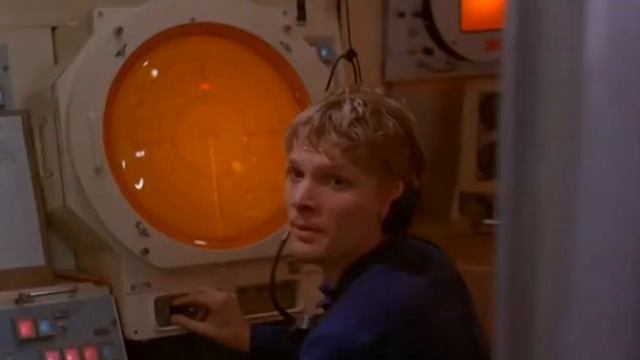 «ВРАЖДЕБНЫЕ ВОДЫ» —Военный Триллер, История   Рутгер Хауэр   Зарубежные Фильмы