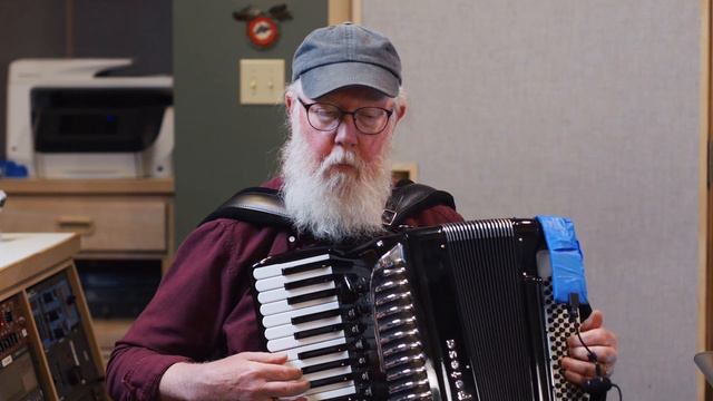 Solo Jazz Accordion смотреть онлайн
