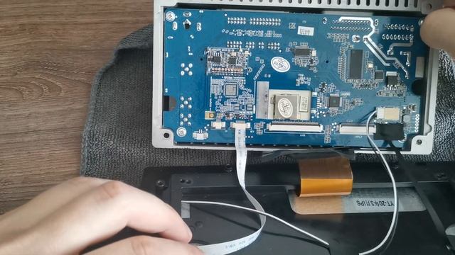 Перестал работать сенсор на TEYES SPRO смотреть онлайн