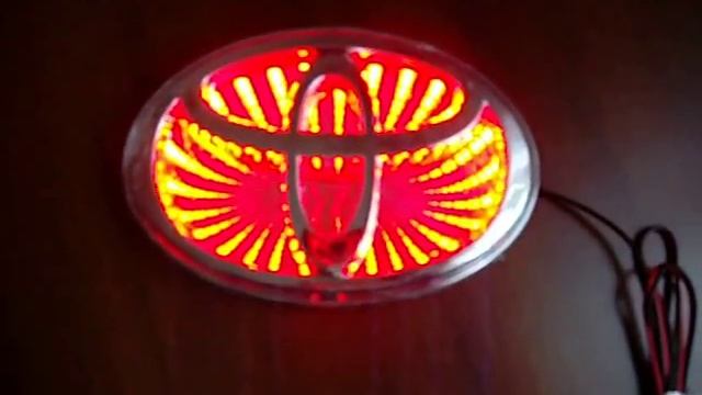 Эмблема Логотип TOYOTA с 3D cветодиодной подсветкой смотреть онлайн