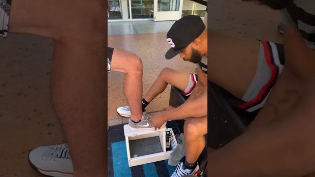 How To Clean Super Dirty SB Nike смотреть онлайн
