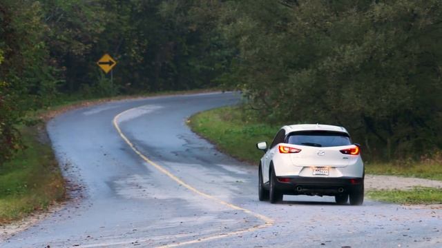 AutoGuide presentation of the 2018 Mazda CX-3 смотреть онлайн