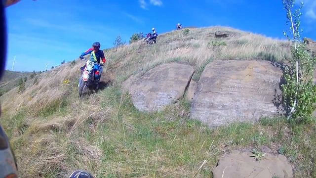 Подъём к ветрогенераторам. Тюпкильды. EnduroTMZ смотреть онлайн