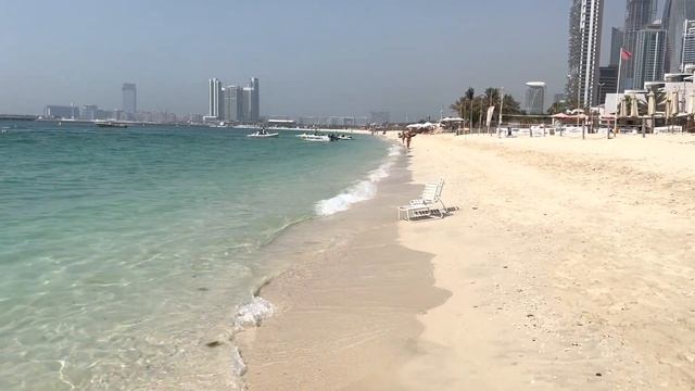 JBR. Dubai Marina Beach.
