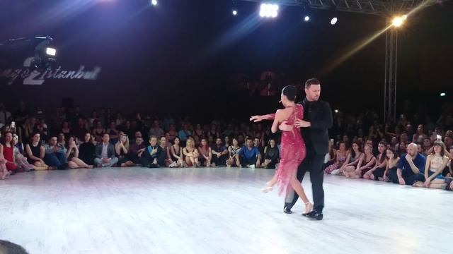 Dmitry Vasin & Sagdiana Hamzina. Los Mareados/Solo Tango Orq. TanGo to İstanbul 2019 смотреть онлайн