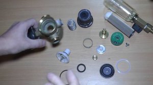 Что делать если гудит трубопровод с фильтром редуктором Honeywell. Разборка фильтра