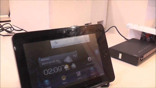 Pierre Cardin PC315 7inch Tablet Im IPhone 4-Design - CeBIT 2012