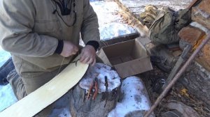 Охотничьи лыжи с камусом широкие, Поскряков, делаем кожаные петли на концах лыж