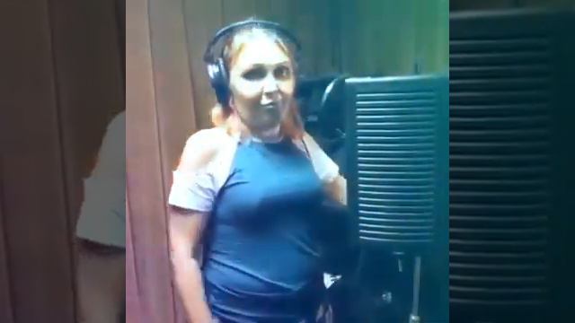 ТИМОФЕЕВА СВЕТЛАНА .Перезалив. "МЕХЕНДИ".ТЕКСТ: Я.Ю.Е. и ТИМОФЕЕВА СВЕТЛАНА. смотреть онлайн