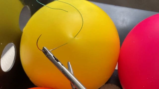 зачем вязать левой рукой // правильный хирургический узел // лапароскопический шов и узел смотреть онлайн