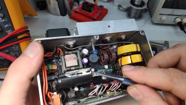 Самодельный RF генератор для OKI\Metcal, Hakko, Thermaltronics смотреть онлайн