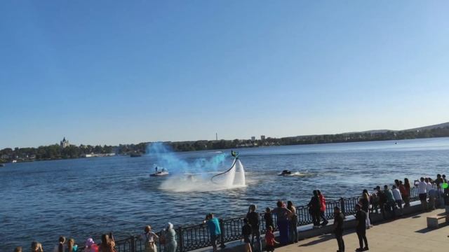 День города 12.08.2023 Нижний Тагил шоу флайбордистов смотреть онлайн