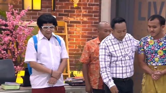 PAK NDUL: BOX OFFICE ITU AKUARIUM | OPERA VAN JAVA (21/03/19) PART 2 смотреть онлайн
