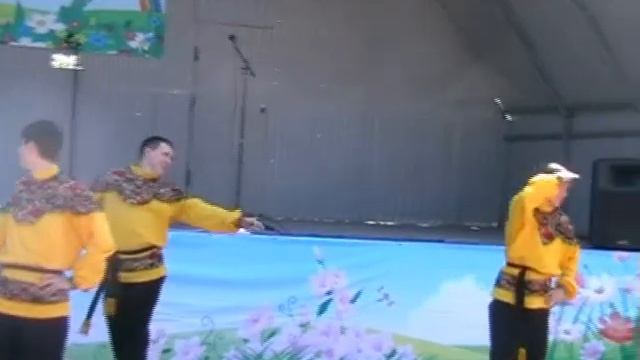 Ансамбль танца "Радуга" г.Балаково смотреть онлайн