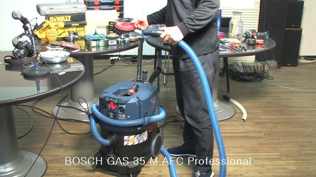 보쉬 산업용 진공청소기 호스 사용법 BOSCH GAS 35 M AFC Professional смотреть онлайн