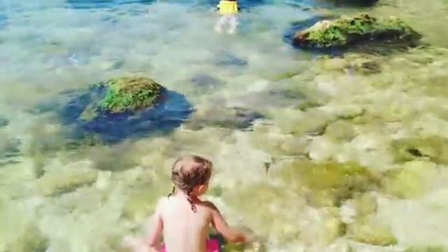 Отдыхаем в Крыму, на мысе Фиолент смотреть онлайн