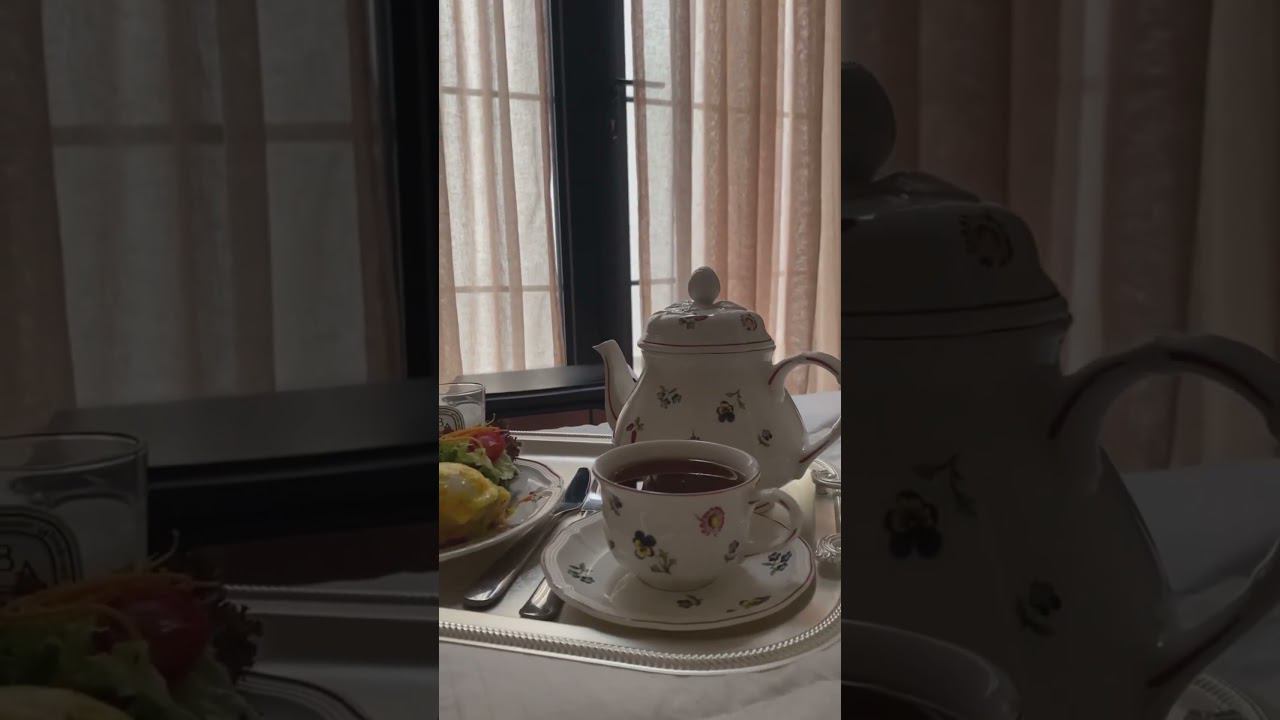 Подарите близким подарок из коллекции Petite Fleur с выгодой 8% по промокоду YOU8 смотреть онлайн