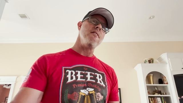 Country music singer brainwashed by inaccurate anti-gun propaganda смотреть онлайн