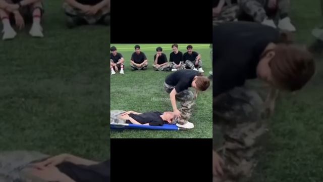 Вот уж действительно сели на лицо!) смотреть онлайн