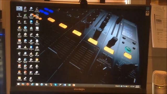 Main Computer 4-10-2014: Core i7-2600 & Windows 7 Backpedal смотреть онлайн